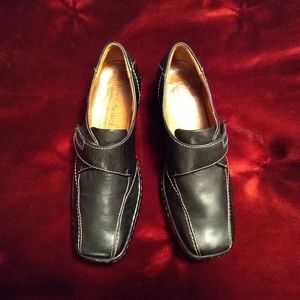 Josef Seibel black leather loafers